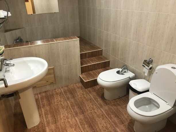 Imagen general del Hotel Hostal Zubi XXI. Foto 5
