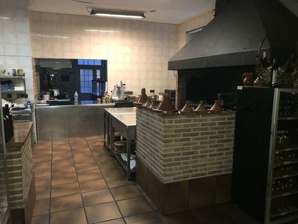 Imagen general del Hotel Hostal Zubi XXI. Foto 12
