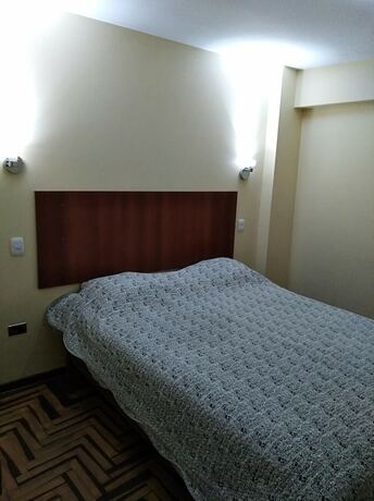 Imagen general del Hotel Hostal Zumaki. Foto 13