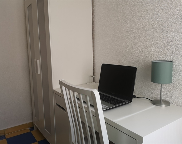 Imagen de la habitación del Hotel Hostal avenida 57. Foto 14