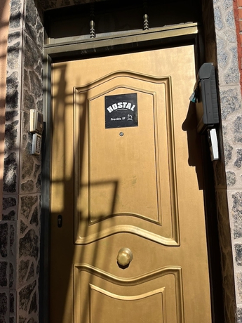 Imagen general del Hotel Hostal avenida 57. Foto 6