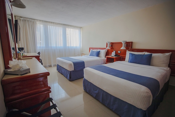 Imagen de la habitación del Hotel Hostal de Cort&eacute;s. Foto 2