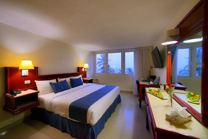 Imagen de la habitación del Hotel Hostal de Cort&eacute;s. Foto 4