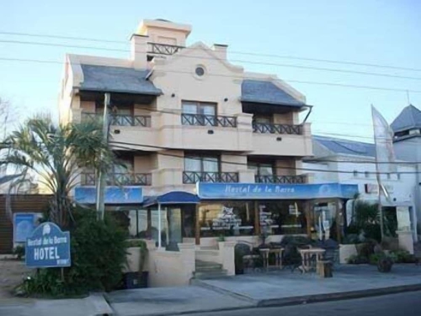 Imagen general del Hotel Hostal de la Barra. Foto 1