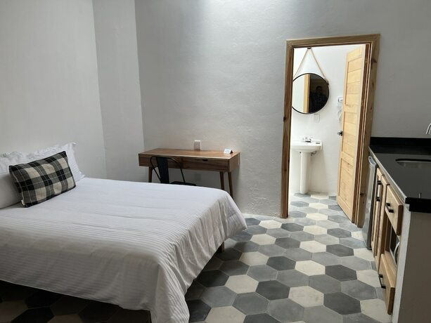 Imagen general del Hotel Hostal de la Monta&ntilde;a. Foto 5