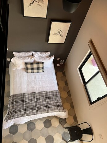 Imagen general del Hotel Hostal de la Monta&ntilde;a. Foto 14