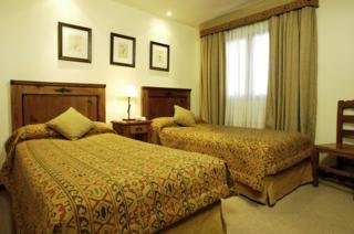 Imagen de la habitación del Hotel Hostal del Bosque. Foto 6