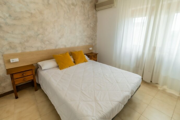 Imagen general del Hotel Hostal el Bomba. Foto 3