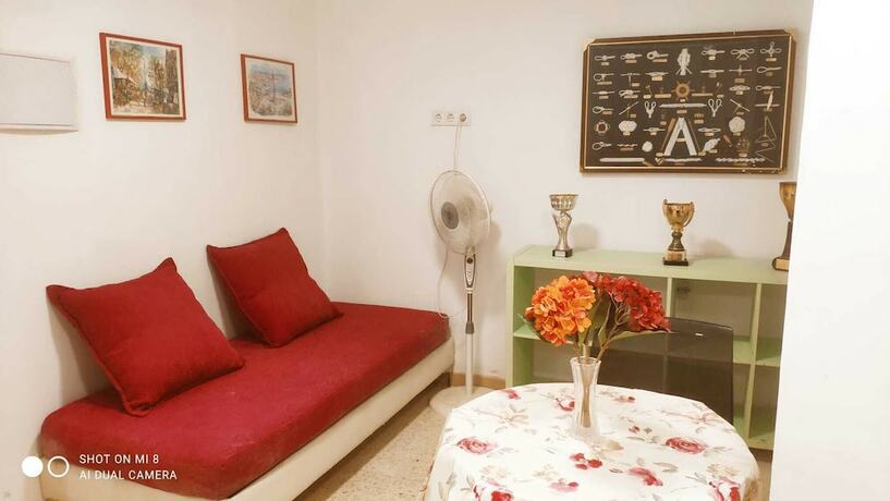 Imagen general del Hotel Hostal estudios. Foto 6