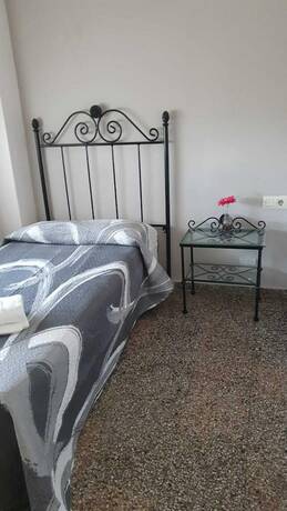 Imagen general del Hotel Hostal la Cañada Segoviana. Foto 5