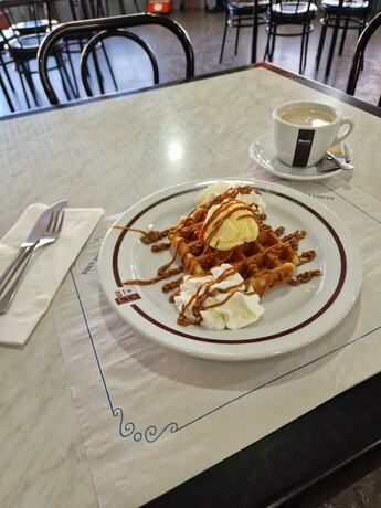 Imagen general del Hotel Hostal la Cañada Segoviana. Foto 8