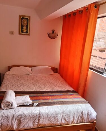 Imagen de la habitación del Hotel Hostal sinchiroca machupicchu. Foto 13