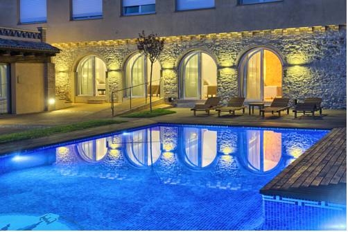 Imagen general del Hotel Hostalet De Begur - Adults Only. Foto 7