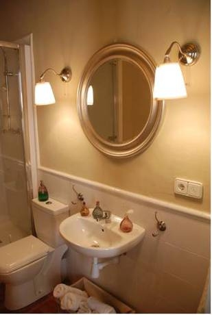 Imagen general del Hotel Hostalet Dels Indians. Foto 5