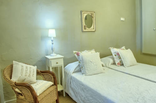 Imagen general del Hotel Hostalet Dels Indians. Foto 6