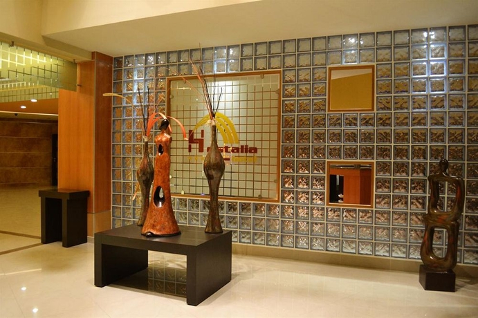 Imagen de los interiores del Hotel Hostalia Expo and Business Class. Foto 9