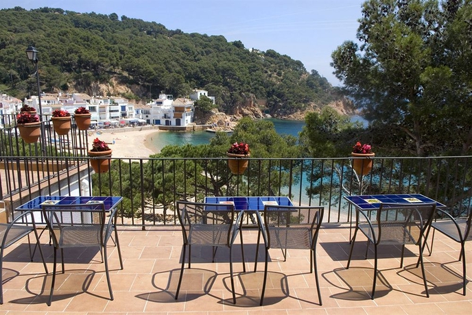 Imagen de los exteriores del Hotel Hostalillo Tamariu. Foto 9