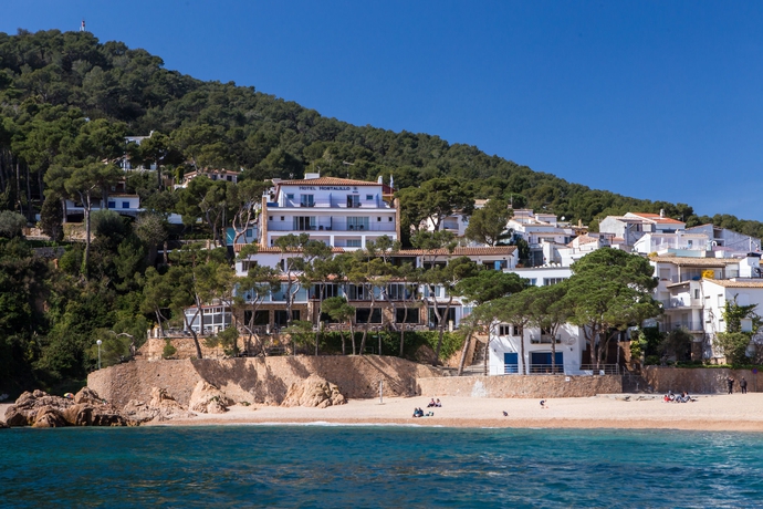 Imagen de los exteriores del Hotel Hostalillo Tamariu. Foto 10