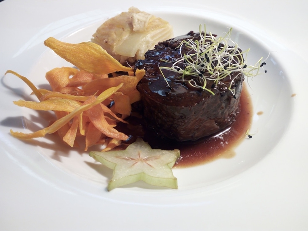 Imagen del bar/restaurante del Hotel Hostatgeria De Poblet. Foto 3