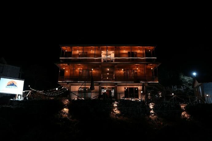 Imagen general del Hotel Hostay Tirthan. Foto 6