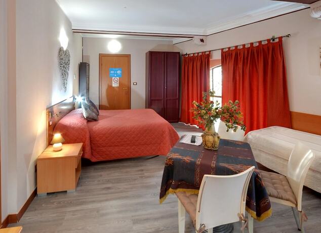 Imagen general del Hotel Hostel Agata. Foto 4