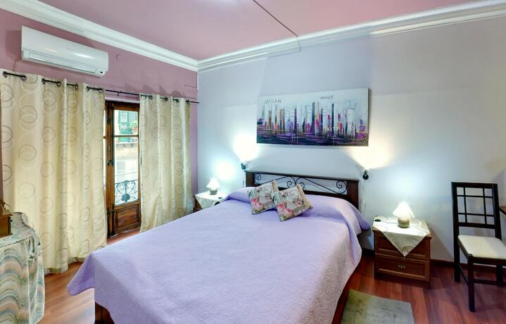 Imagen general del Hotel Hostel Agata. Foto 6