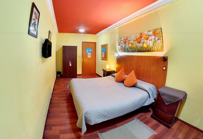 Imagen general del Hotel Hostel Agata. Foto 7