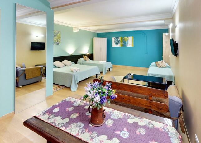 Imagen de la habitación del Hotel Hostel Agata. Foto 20