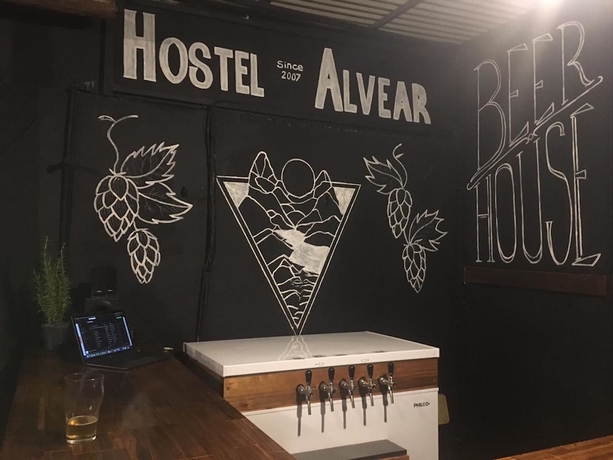 Imagen del bar/restaurante del Hotel Hostel Alvear. Foto 3