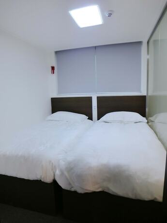 Imagen de la habitación del Hotel Hostel Ara125. Foto 30