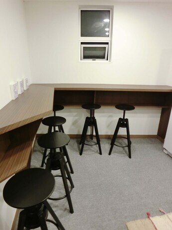 Imagen de los interiores del Hotel Hostel Ara125. Foto 40