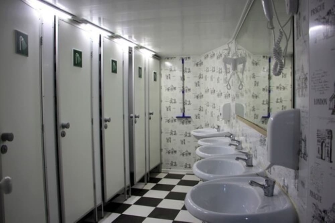 Imagen de la habitación del Hotel Hostel Bedandbeer Taganka. Foto 10