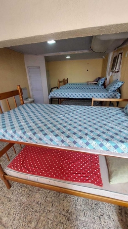 Imagen de la habitación del Hotel Hostel Bom e Familiar. Foto 2