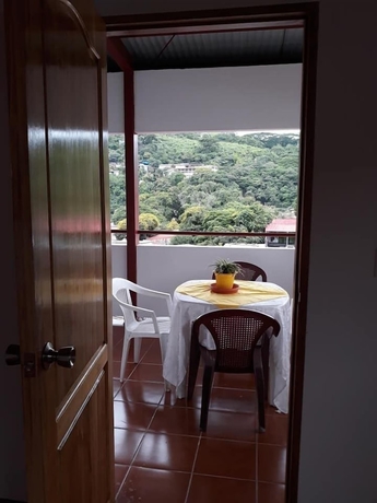 Imagen de la habitación del Hotel Hostel Casa Brenes. Foto 8