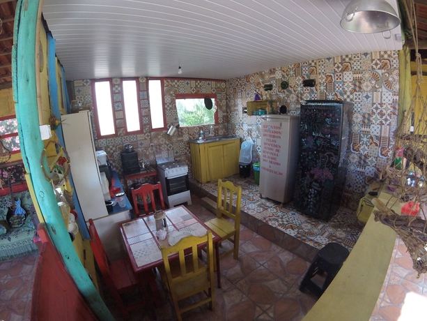 Imagen del bar/restaurante del Hotel Hostel Casamarela. Foto 3