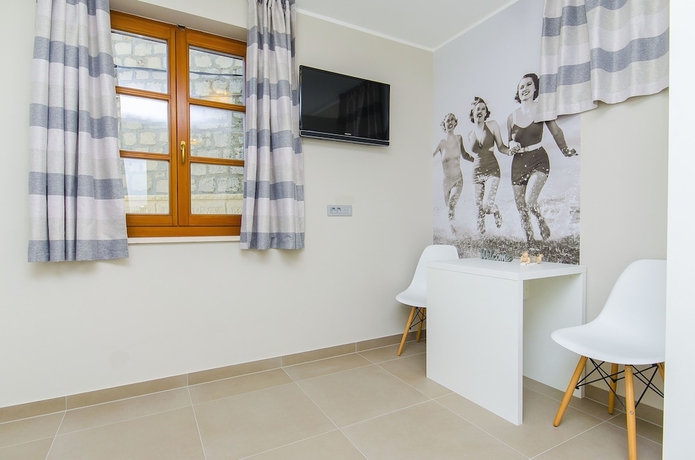 Imagen de la habitación del Hotel Hostel Dvor. Foto 3