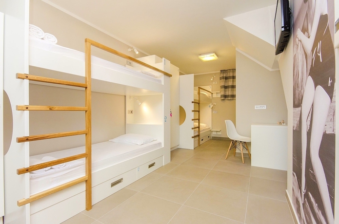Imagen de la habitación del Hotel Hostel Dvor. Foto 9