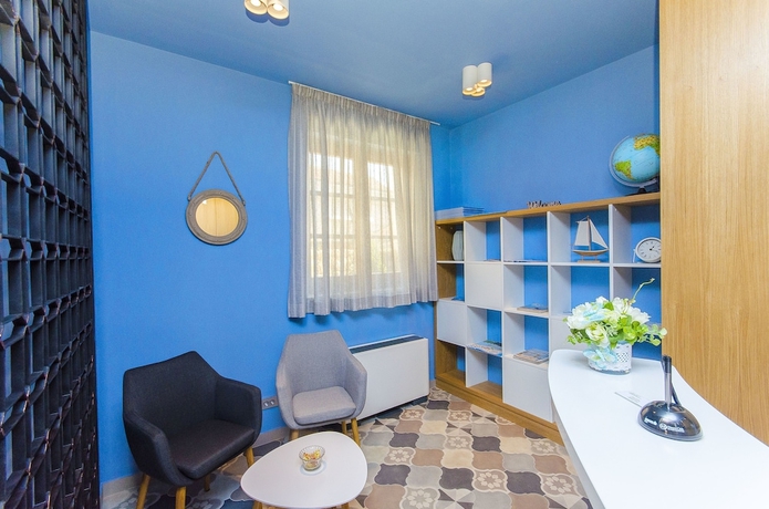 Imagen de los interiores del Hotel Hostel Dvor. Foto 17