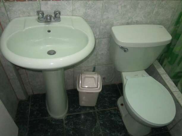 Imagen de la habitación del Hotel Hostel El Duke Kahanamoku. Foto 7