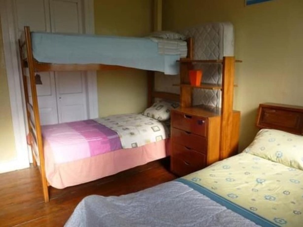 Imagen de la habitación del Hotel Hostel El Duke Kahanamoku. Foto 11