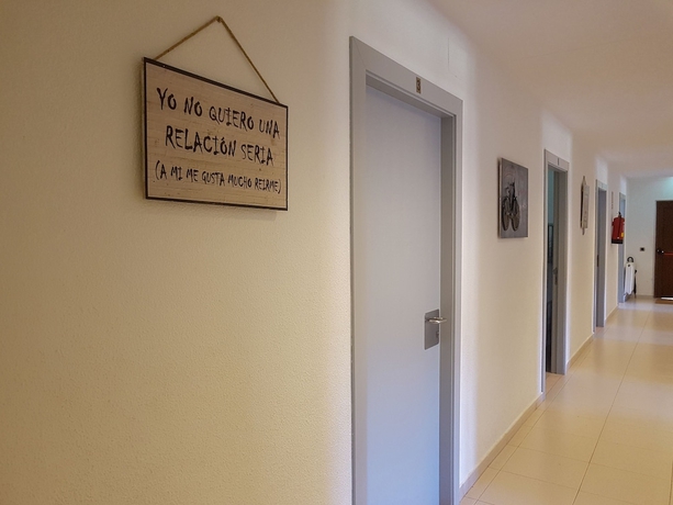 Imagen de los interiores del Hotel Hostel El Oso Pardo. Foto 12