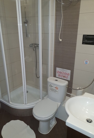 Imagen de la habitación del Hotel Hostel Euro-Room. Foto 16