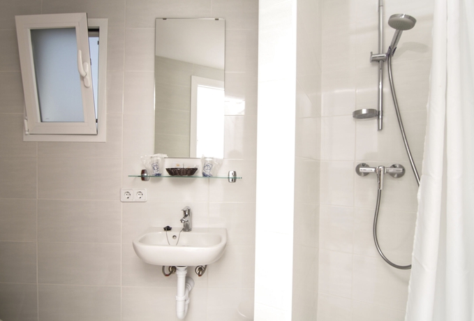 Imagen de la habitación del Hotel Hostel Floridita Adults Only. Foto 14