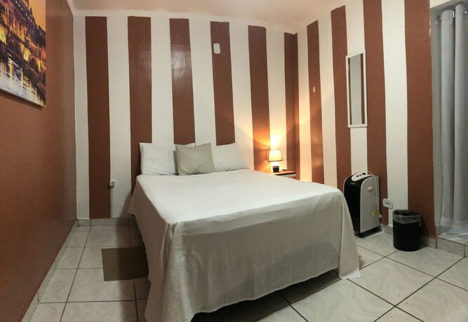 Imagen de la habitación del Hotel Hostel Ip&ecirc;. Foto 18