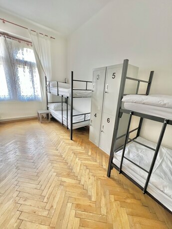 Imagen de la habitación del Hotel Hostel Jasmin. Foto 9