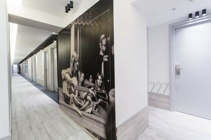 Imagen general del Hotel Hostel Kampus. Foto 10