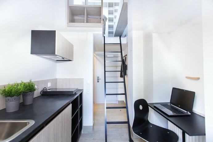 Imagen general del Hotel Hostel Kampus. Foto 12