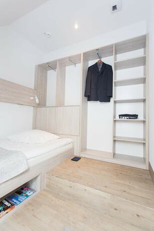 Imagen general del Hotel Hostel Kampus. Foto 13