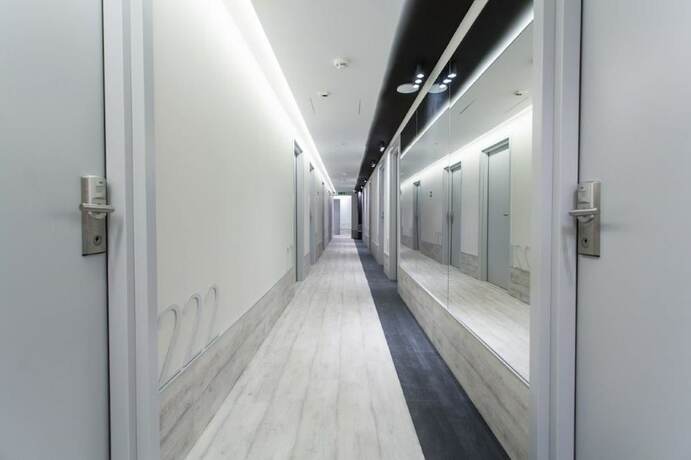 Imagen general del Hotel Hostel Kampus. Foto 14