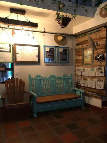 Imagen general del Hotel Hostel La Rosa Nautica. Foto 3